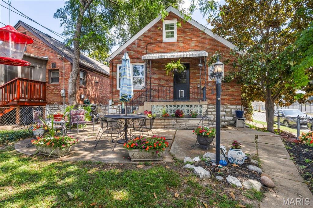 Carondelet Parkview - Residential