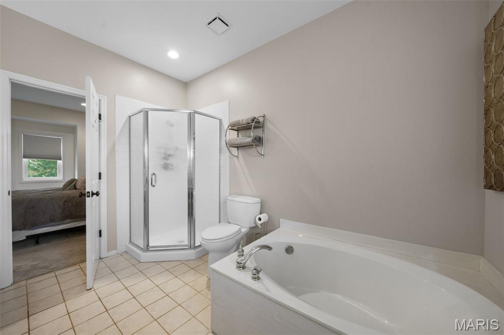 Briarcliff Condo Ii Ph Three - Residential