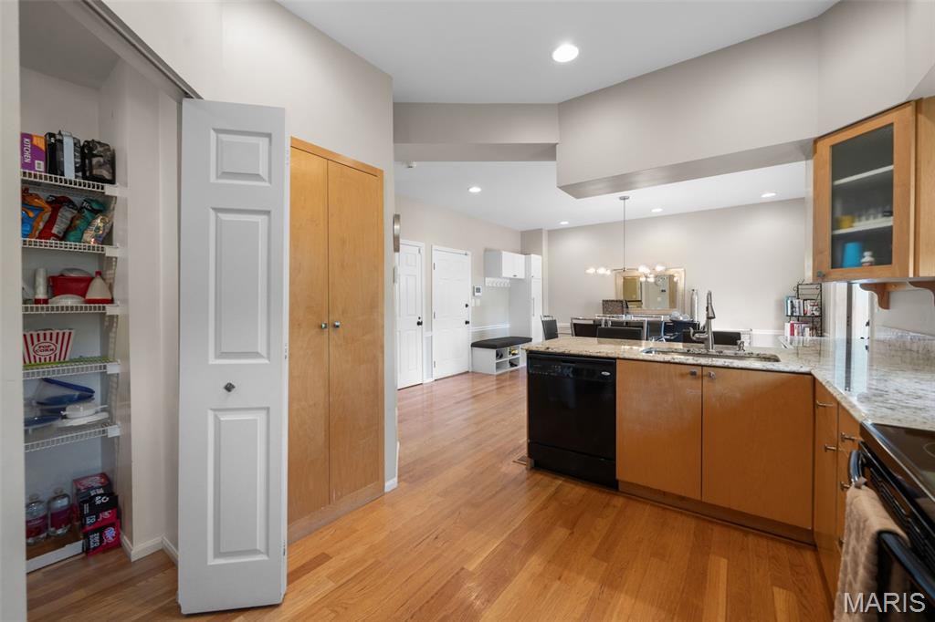Briarcliff Condo Ii Ph Three - Residential