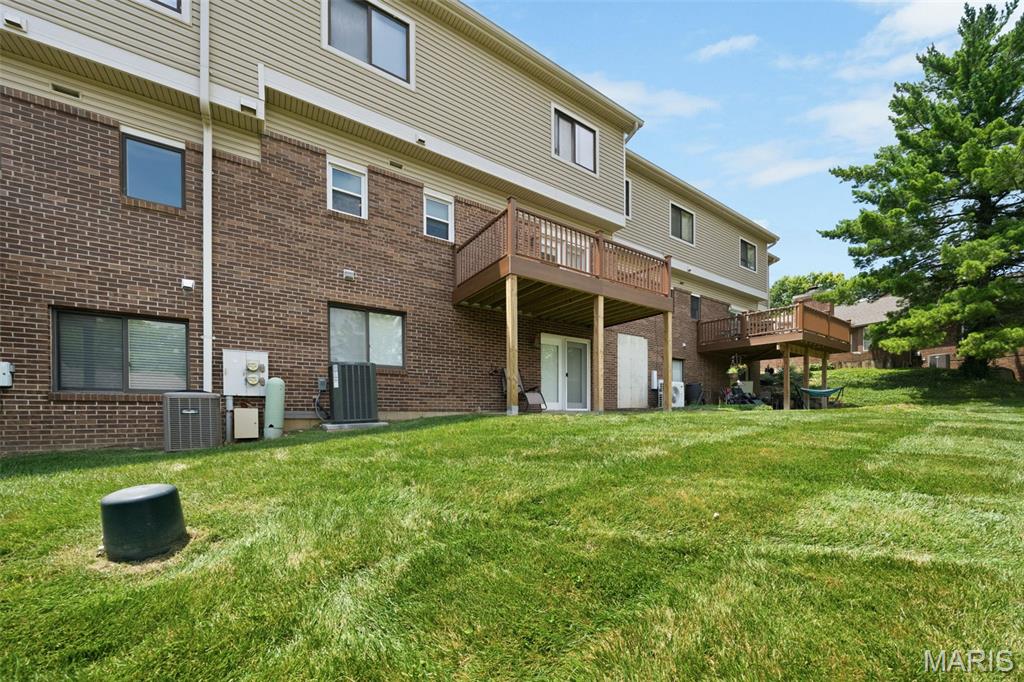 Briarcliff Condo Ii Ph Three - Residential