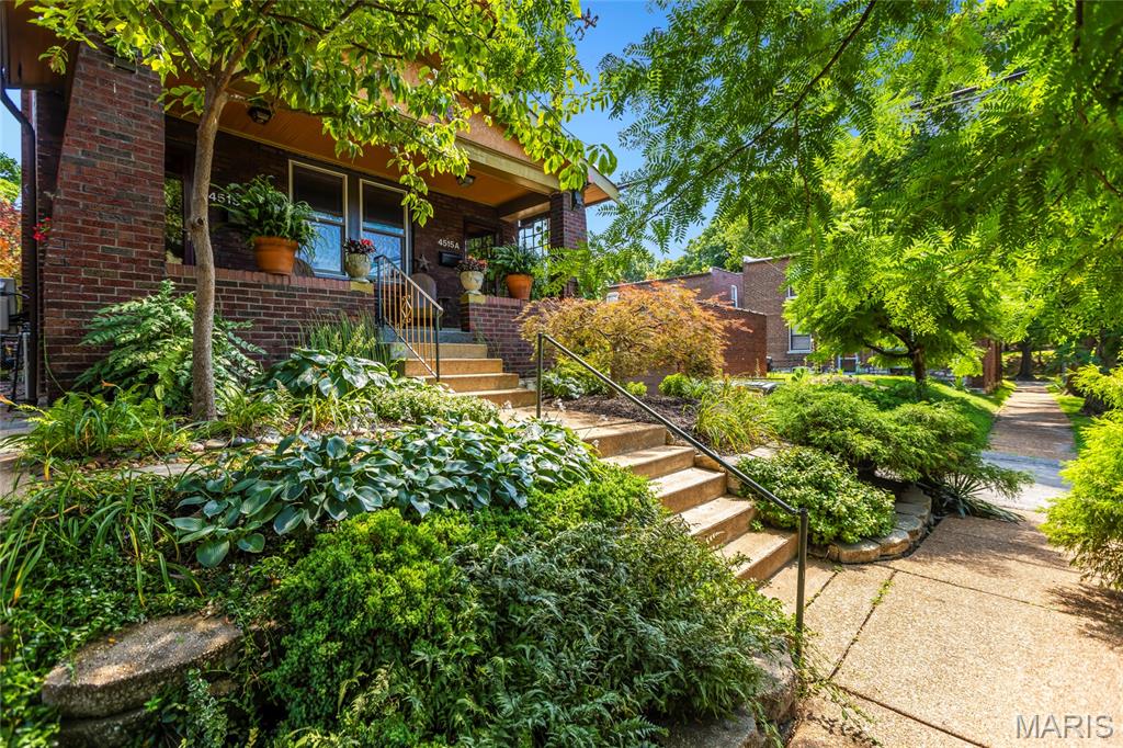 Shaws Garden - Residential