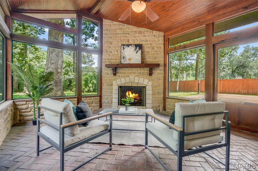 Windsor Forest 3 - Residential