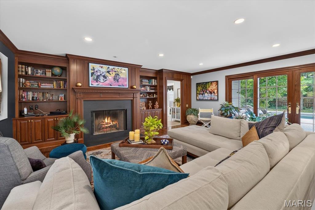 Jewel Duke Estates - Residential