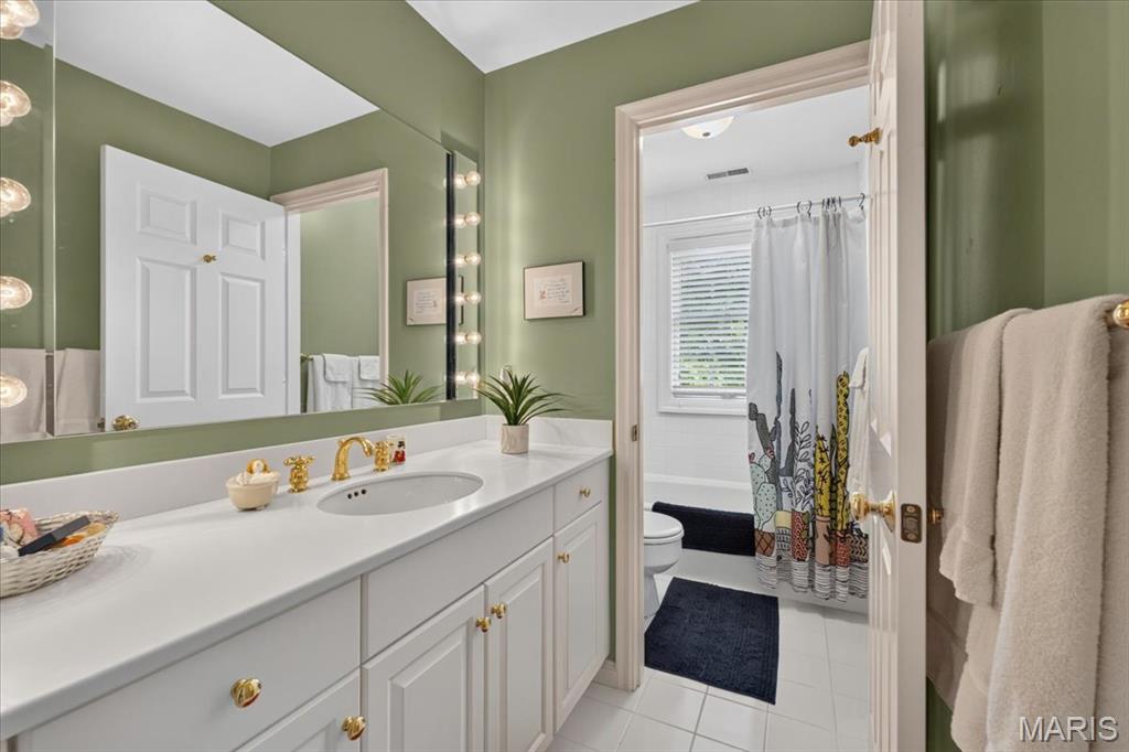 Jewel Duke Estates - Residential