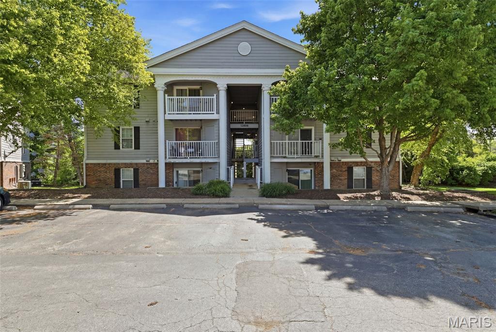 Open House Sunday 1-3p has been cancelled.  Home is now Pending.  Welcome to this open, well maintained 2 bed, 2 bath condo in the highly sought after Parkway School District!  This move-in ready home features an in-unit laundry and will include the refrigerator-resulting in a truly, turn-key opportunity! Enjoy low maintenance living with close proximity to grocery stores, gas stations, restaurants, shopping, and everyday essentials.  Quick access to major thoroughfares makes the challenge of commuting, simple.  Ideal for first-time homebuyers, downsizers, busy professionals looking for a low maintenance lifestyle, or investors (Rentals Allowed).  12806 Portulaca represents unparalleled home-owner convenience, or a strong opportunity to cash flow in a Prime Creve Coeur location!!  STL County Occupancy is being handled by the seller!