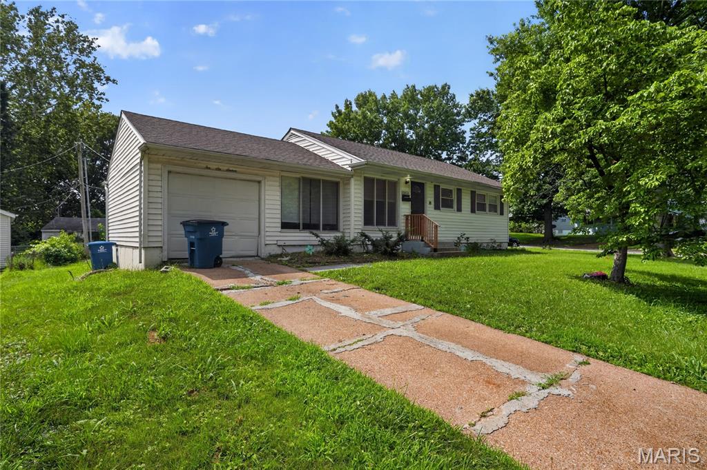 Discover an inviting home at 10616 Dunkeld CIR, BLRDG MO 63137, a single-family residence built in 1953, ready for you to move in and begin your next chapter. This ranch-style property offers a comfortable and convenient living experience from the moment you arrive. This residence features three well-proportioned bedrooms, providing ample personal space. A single bathroom serves the home, designed for everyday functionality. The property also includes a versatile basement, offering additional space for storage or future customization. An attached garage provides convenience and secure parking, while the patio extends your living area outdoors, perfect for relaxation or entertaining. Embrace the opportunity to make this charming residence your own; inquire today to schedule a private viewing.