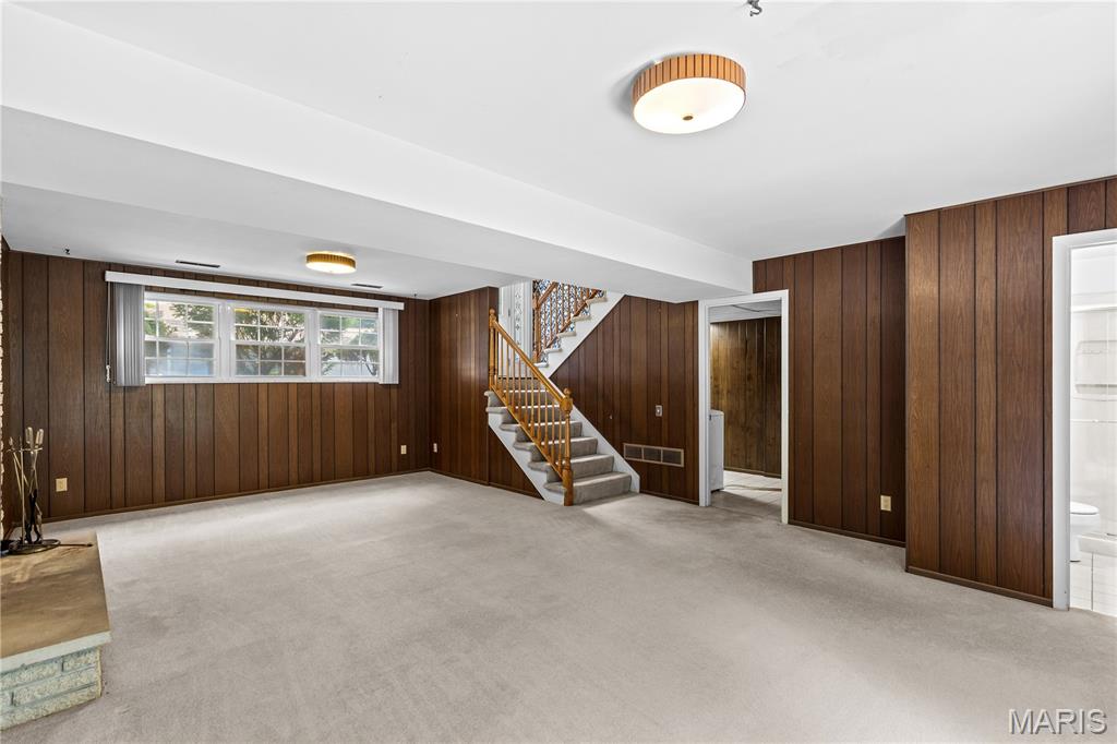 Villa Knoll 2nd Add - Residential