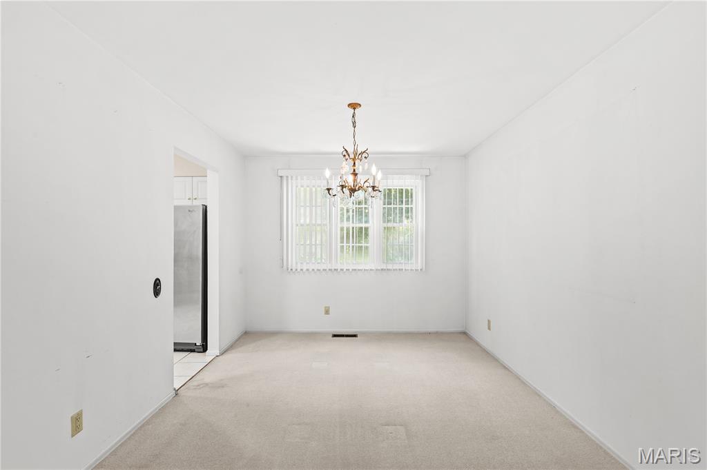 Villa Knoll 2nd Add - Residential
