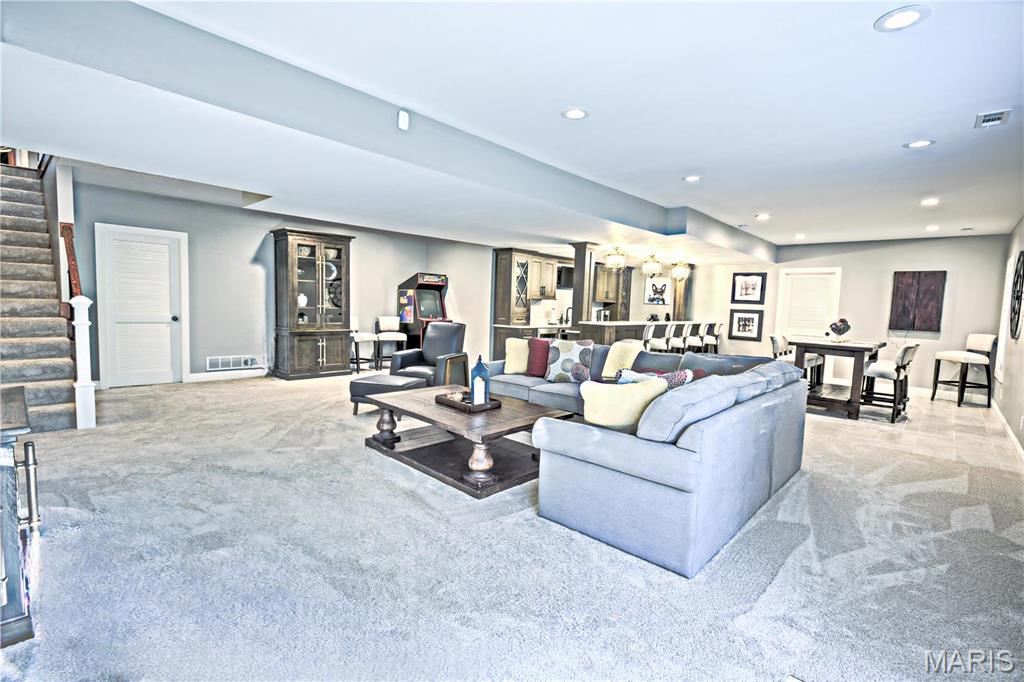 Woodcliff Heights - Residential