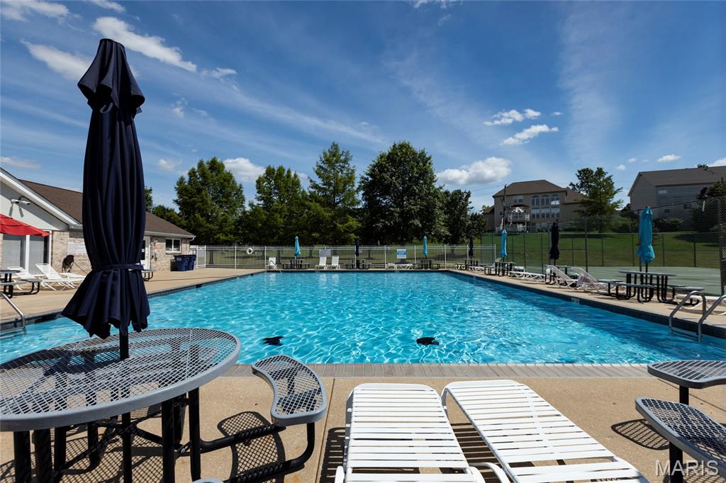 Manors At Meadowbrook - Residential