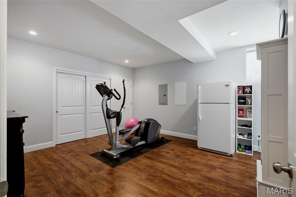 Manors At Meadowbrook - Residential