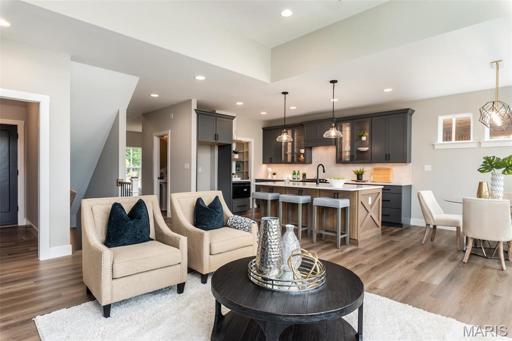 Sulphur Spring - Residential