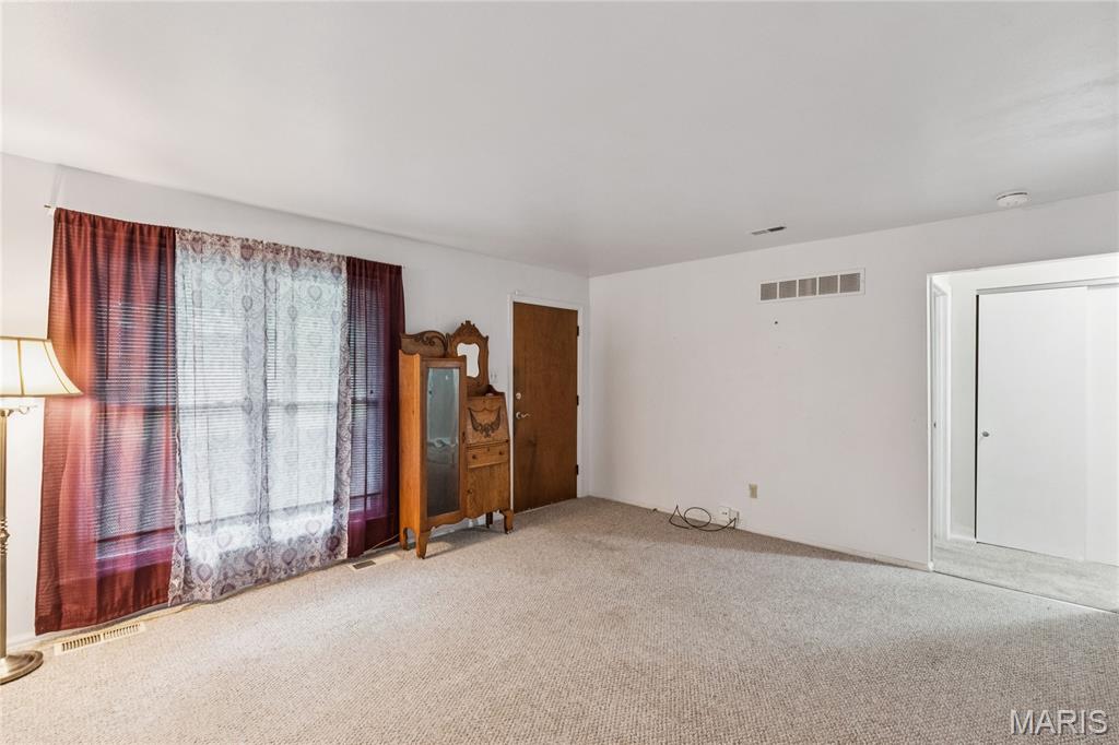 Whitney Chase North - Residential