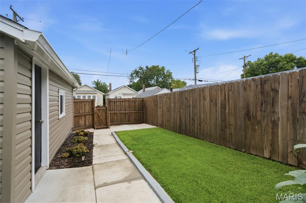 Lynne Add - Residential