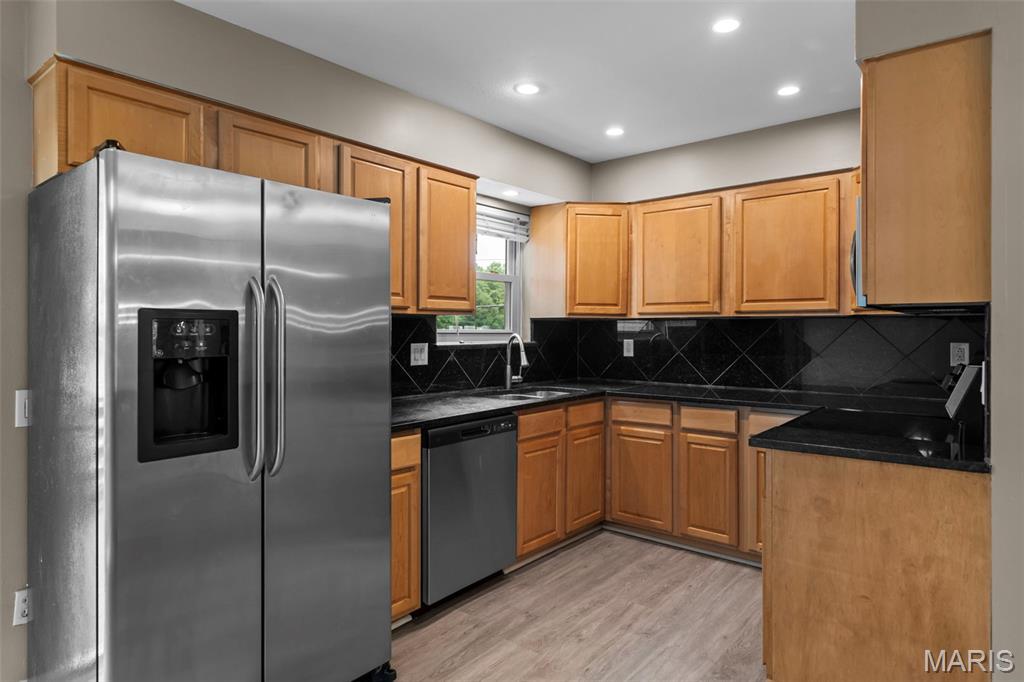 Driftwood Place Condo - Residential