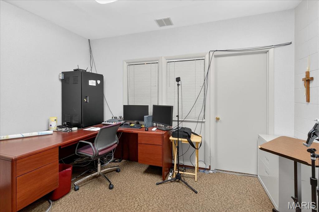 St Ferdinand Commons - Commercial Sale