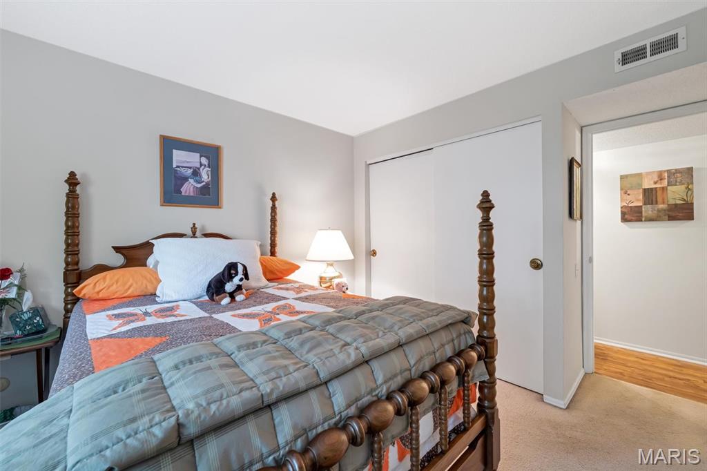 Coeur De Royale Condo Ph 2 1st - Residential