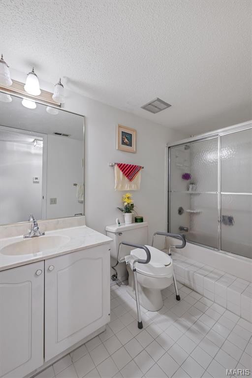 Coeur De Royale Condo Ph 2 1st - Residential