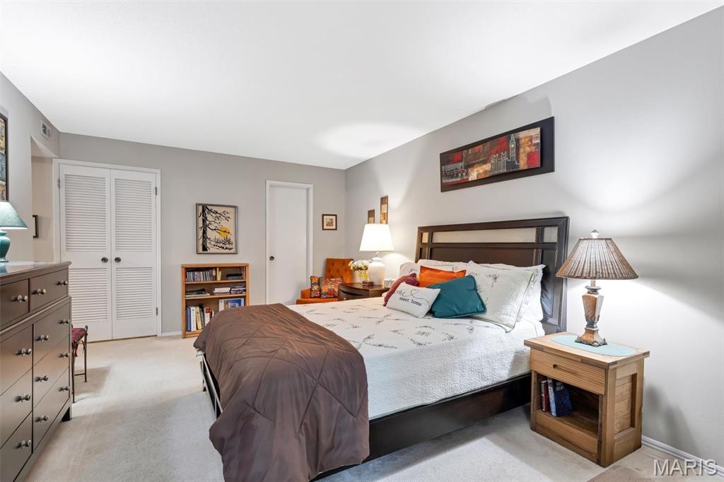 Coeur De Royale Condo Ph 2 1st - Residential