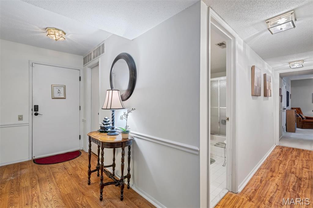 Coeur De Royale Condo Ph 2 1st - Residential