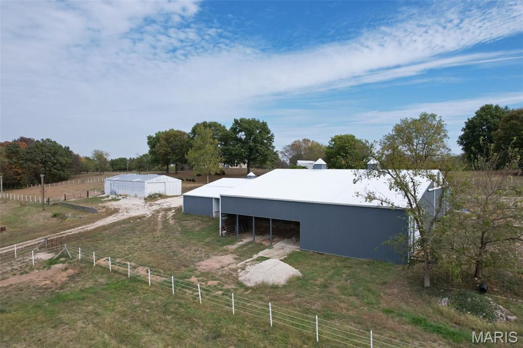 River Oaks - Farm