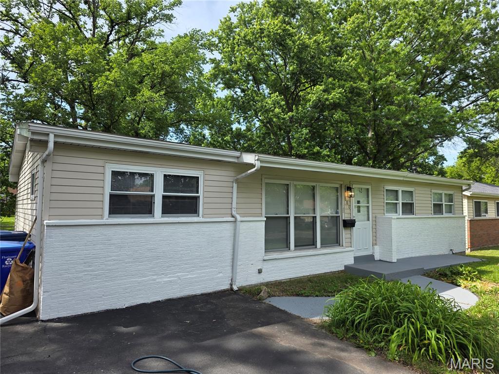 Florissant Park - Residential