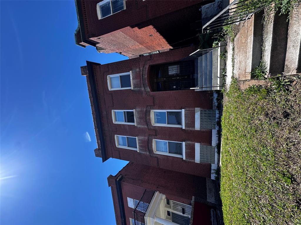 Located in the heart of desirable Benton Park, this all-brick 2-family property is a prime opportunity for investors looking to add value in one of the city’s most sought-after neighborhoods. Featuring strong bones and major system updates already completed, this property is ready for your vision and finishing touches.
The building has been completely re-wired under permit, includes updated plumbing stacks, and the roof is in good condition—allowing investors to focus primarily on cosmetic improvements and renovations. Inside, you’ll find beautiful hardwood floors, soaring tall ceilings, spacious room sizes, and the timeless character that tenants and buyers love in historic South City properties.
The upper unit offers 4 bedrooms and 1 bathroom, while the lower unit features 2 bedrooms and 1 bathroom, creating excellent potential for strong rental income or an owner-occupant investment strategy. Outside, the property includes a nice flat yard and an oversized 3-car parking pad, a rare and valuable feature in the area.
With its nice Benton Park location and solid structure already in place, this property presents an outstanding opportunity to renovate and build equity in a high-demand neighborhood.  Agent Owned Property.
