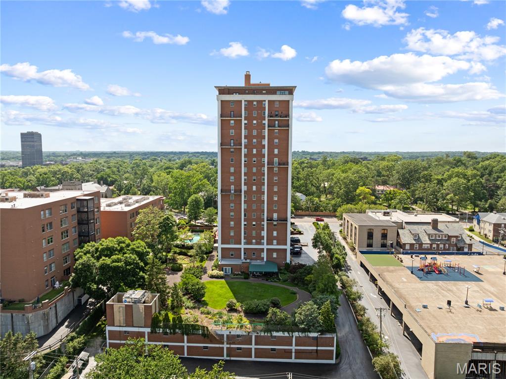 Whitehall Condo - Residential