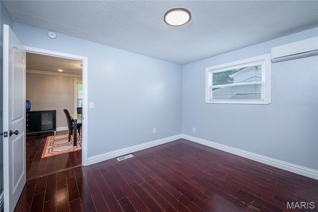 Seven Pines 7 - Residential