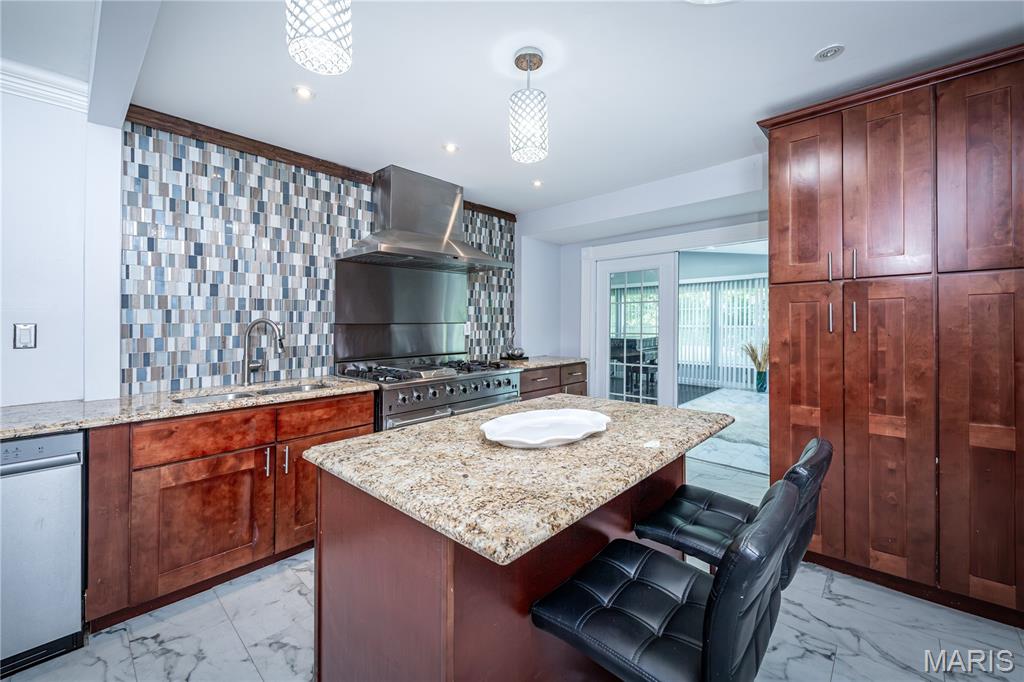 Seven Pines 7 - Residential