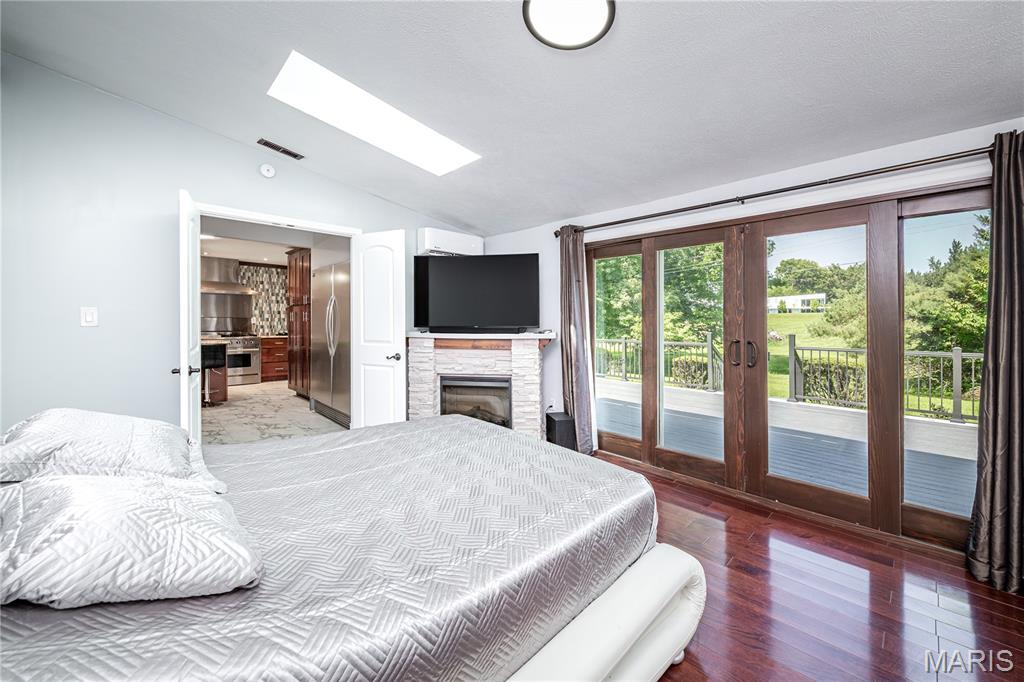 Seven Pines 7 - Residential