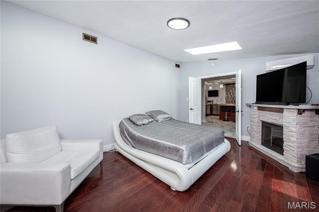 Seven Pines 7 - Residential