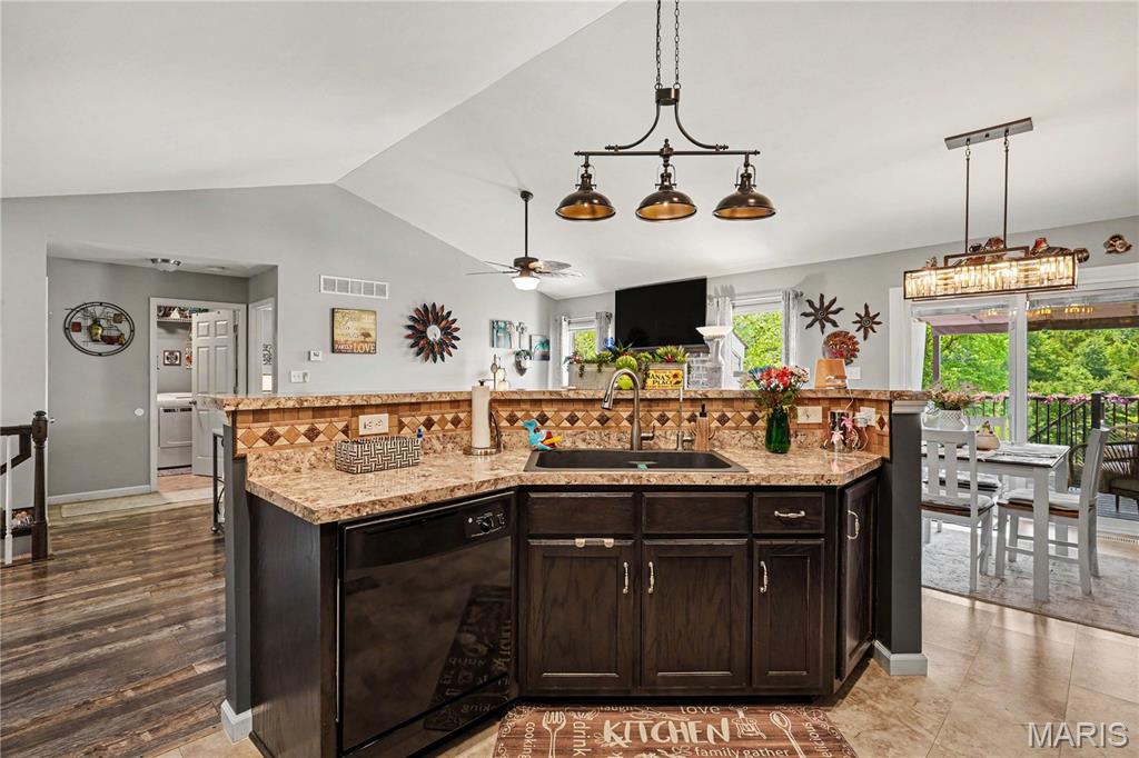 Hunters Glen - Residential