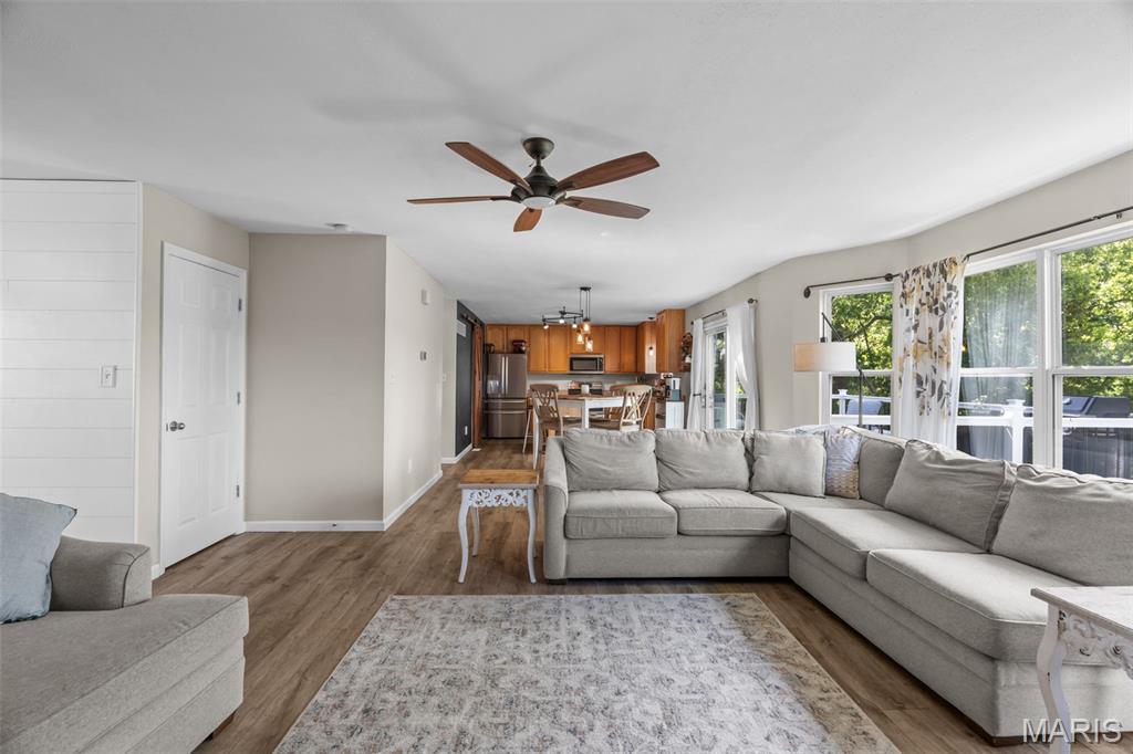 Estates/Hickory Manor - Residential