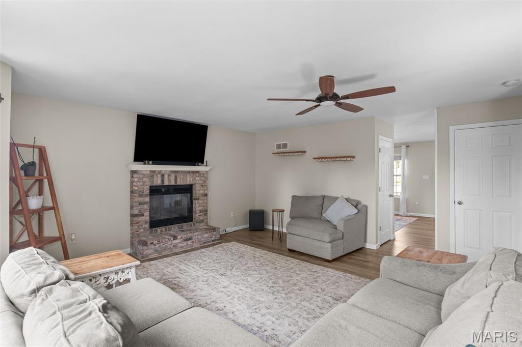 Estates/Hickory Manor - Residential