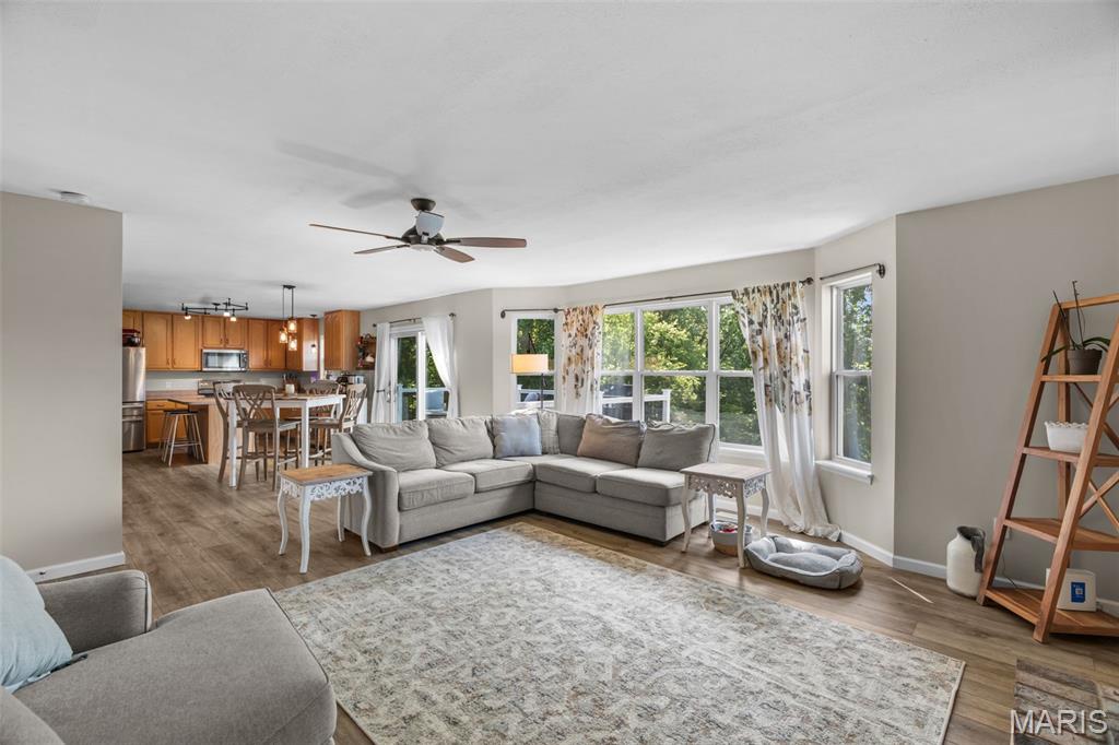 Estates/Hickory Manor - Residential