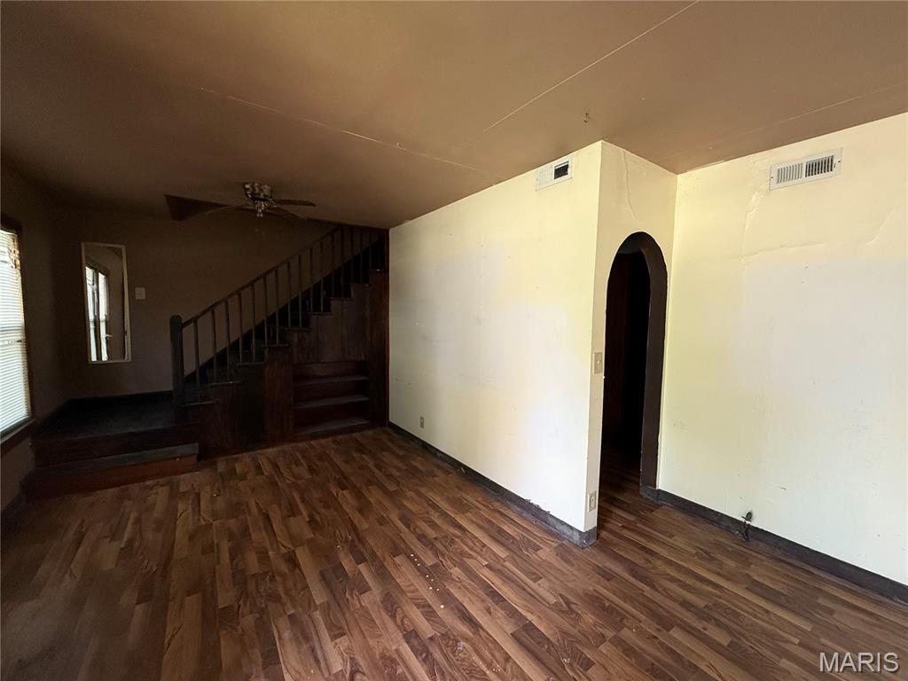 DONNELLY FIRST - Residential