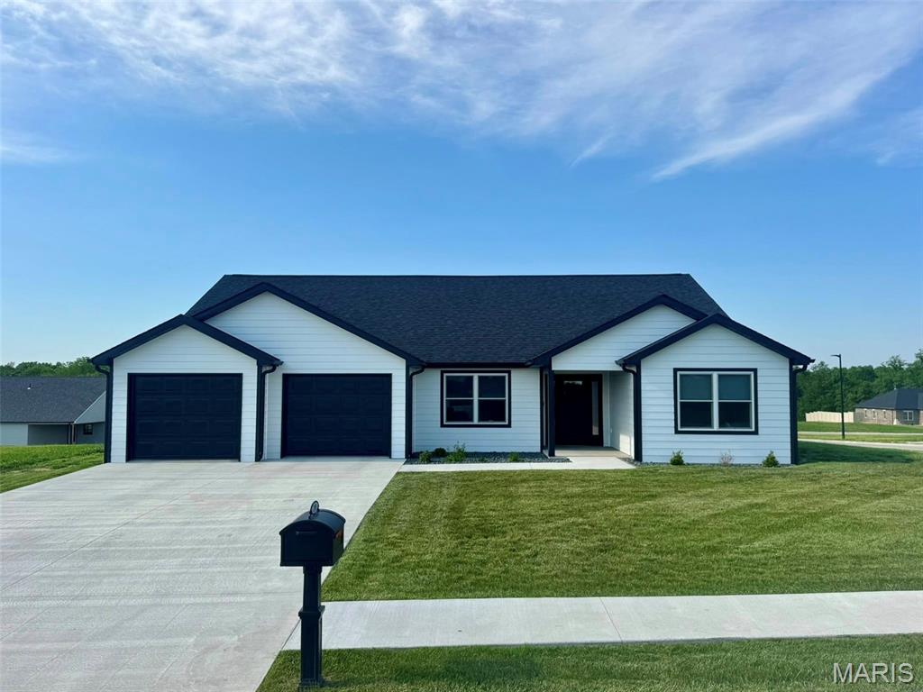 Meticulously cared for 3-bedroom 2 bath stunner of a home built in 2025 and sitting on a corner lot in the coveted Minnow Creek subdivision! If it is premium features you desire, then you're in the right place; first steps into this open concept home you will find vaulted ceilings, a kitchen lined with granite countertops, and primary bathroom shower with floor-to-ceiling porcelain tile, stone flooring, & solid marble vanity just to name a few. For a home of this caliber & finishes, the exterior features are just as impressive! An oversized & deep garage gives you plenty of room to park even the largest vehicle with ample room to do what you please. Lastly, walk out back of the home to find a beautiful, covered porch to sit & admire the rest of what this excellent location offers! Schedule your showing & let the home do the talking!