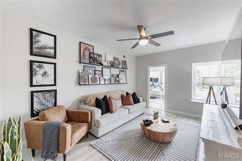 Hampshire Square Condo - Residential