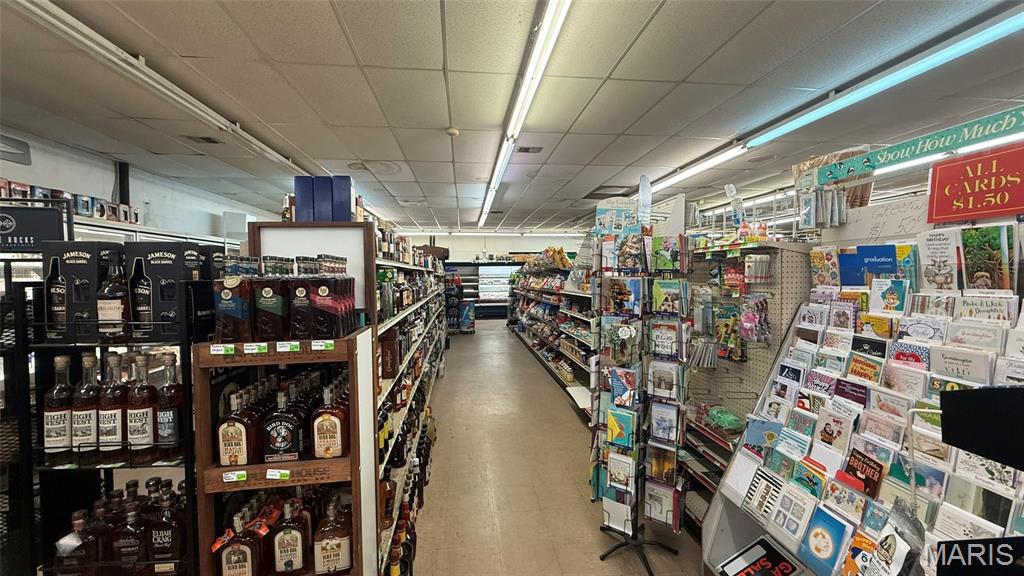 na - Commercial Sale