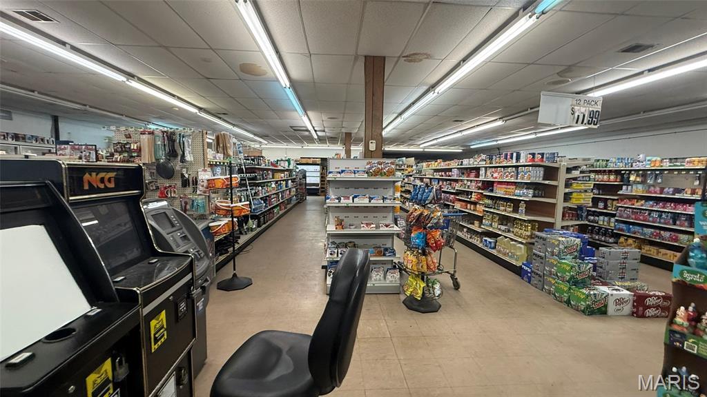 na - Commercial Sale