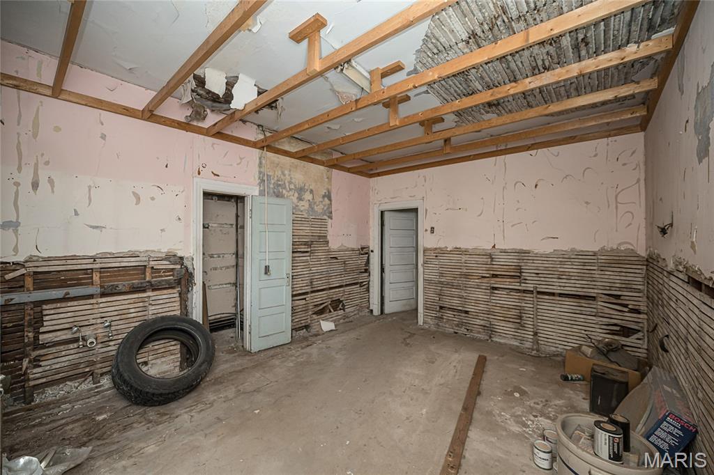 City Commons - Residential Income