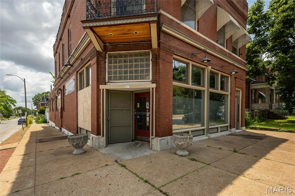 City Commons - Residential Income