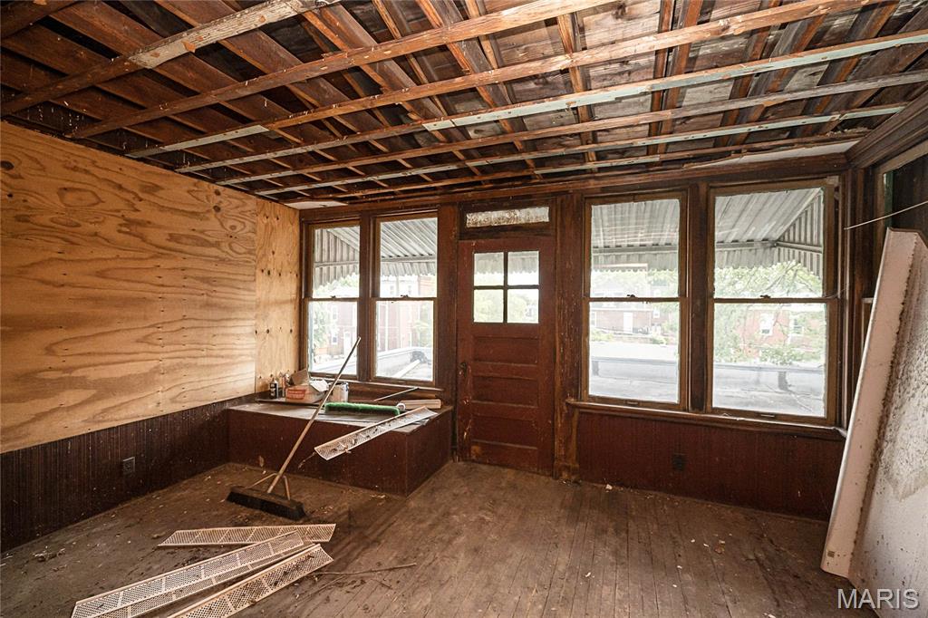 City Commons - Residential Income
