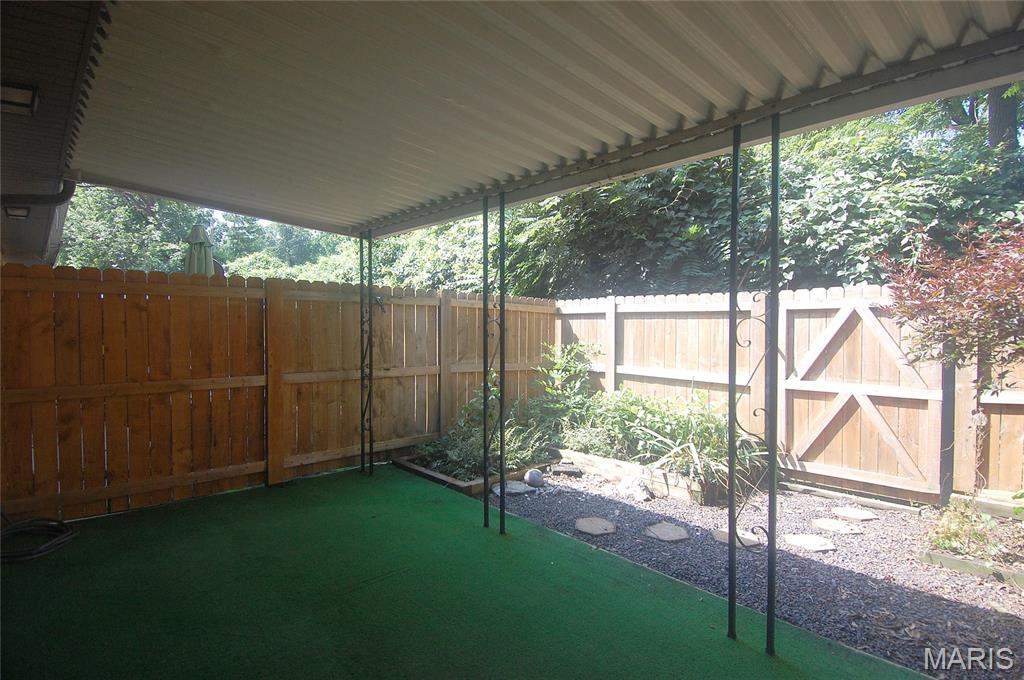 Sakura Gardens Condo - Residential