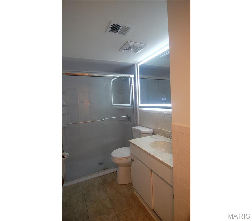 Sakura Gardens Condo - Residential