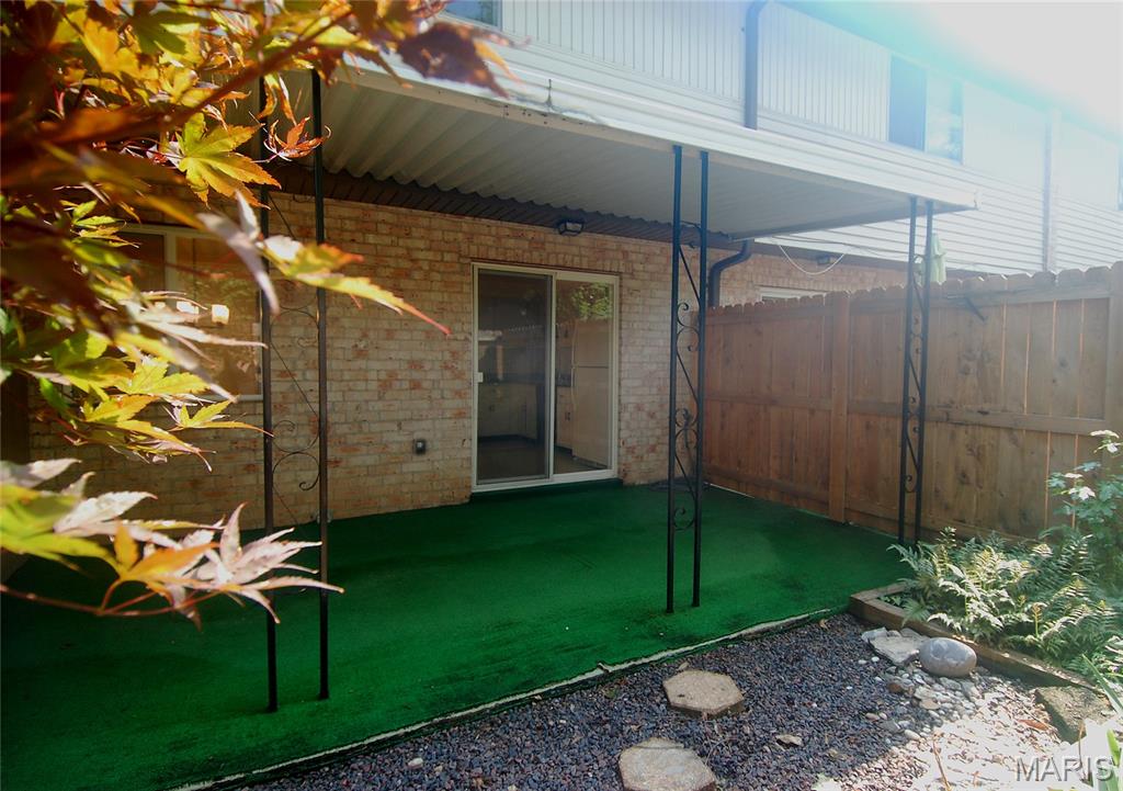 Sakura Gardens Condo - Residential