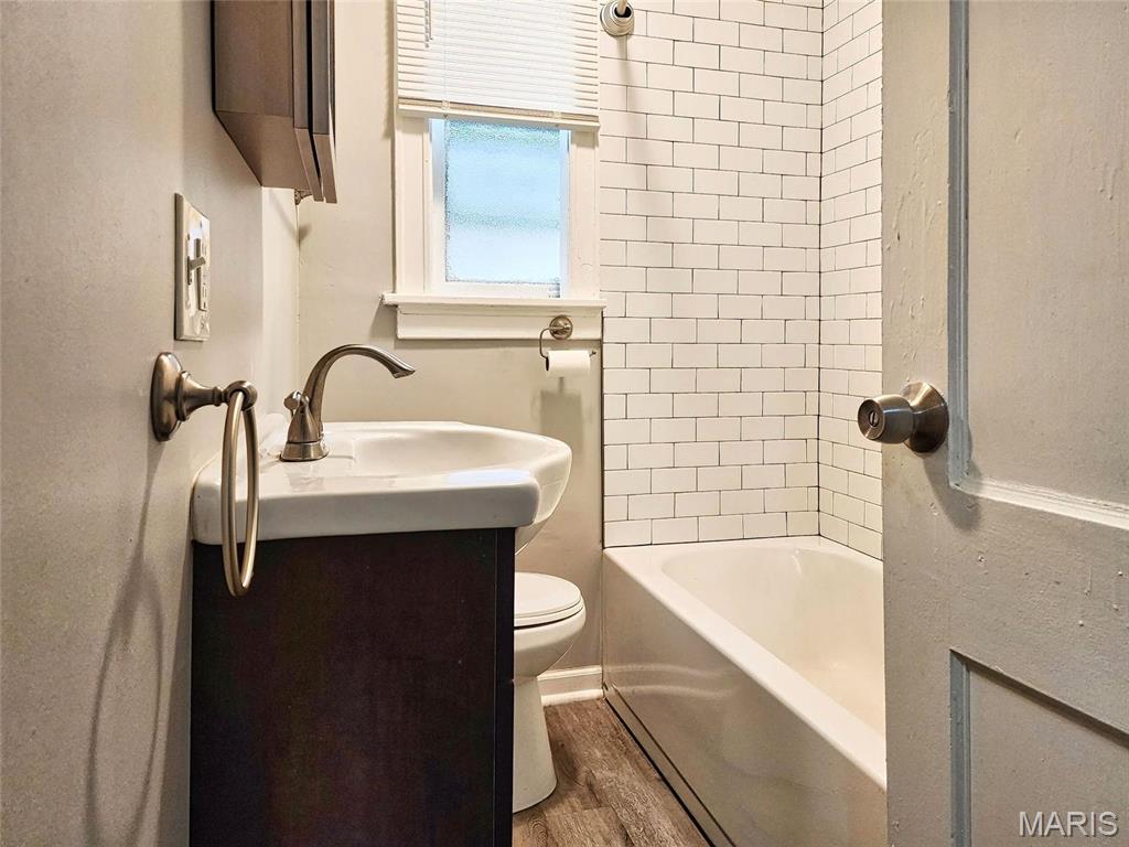 Russells Add 02 - Residential Lease