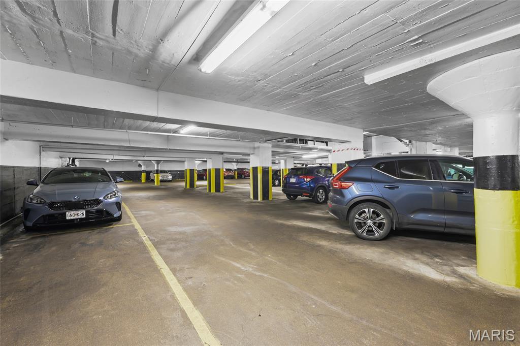 Skinker Condos City Bl 5761 - Residential