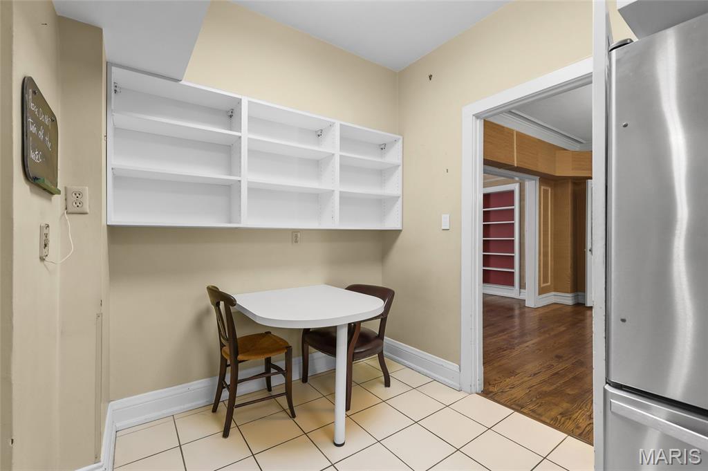 Skinker Condos City Bl 5761 - Residential
